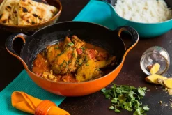 Le Creuset Pfannen Guß Und Schmiedeeisen>Balti Dish 24 cm Ofenrot