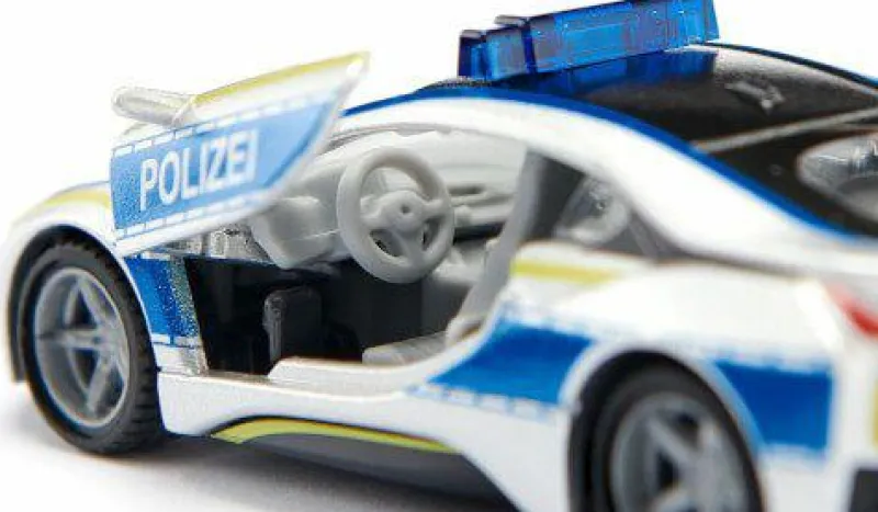 Siku Fahrzeuge Und Fluggeräte>BMW i8 Polizei 2303