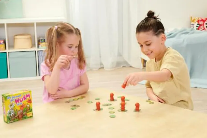 Zoch Kinderspiele>Da kommt der Wurm raus