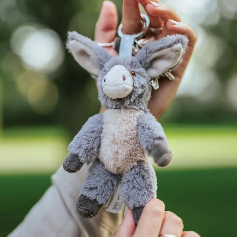 Wrendale Desings Ltd Schlüssselkasten Und Schlüsselanhänger>Donkey Plush Keyring Esel