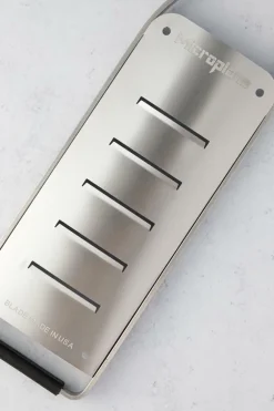 Microplane Schälen Und Zerkleinern><noscript><img width=