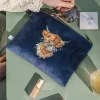 Wrendale Desings Ltd Kulturbeutel>Highland Cow Pouch - Daisy Coo