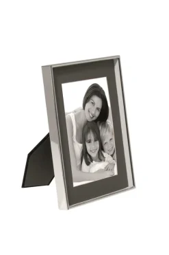 Fink Bilderrahmen>Kim/Rahmen vers. grau 13x18cm Passepartout AS