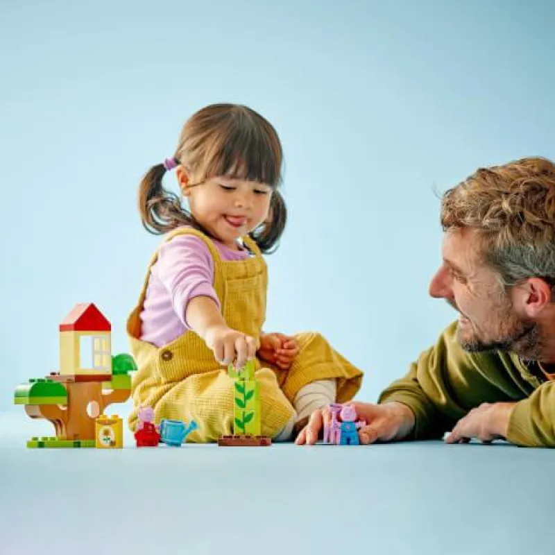 LEGO® Bauen>DUPLO® Peppa Pig Peppas Garten mit Baumhaus