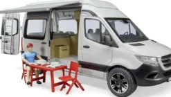 Bruder Fahrzeuge Und Fluggeräte>MB Sprinter Camper mit Fahrer