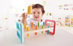 Hape Spielen>Regenbogen-Klopfbank