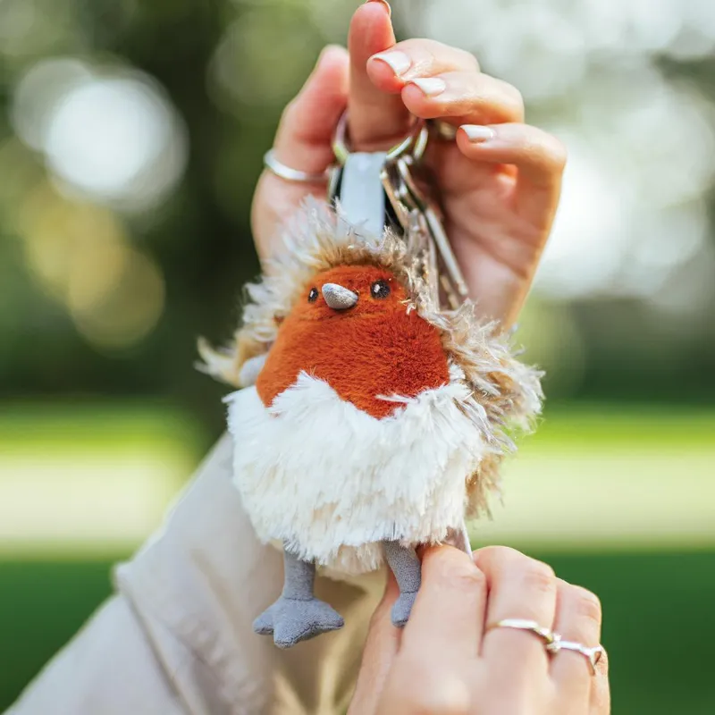 Wrendale Desings Ltd Schlüssselkasten Und Schlüsselanhänger>Robin Plush Keyring Rotkelchen