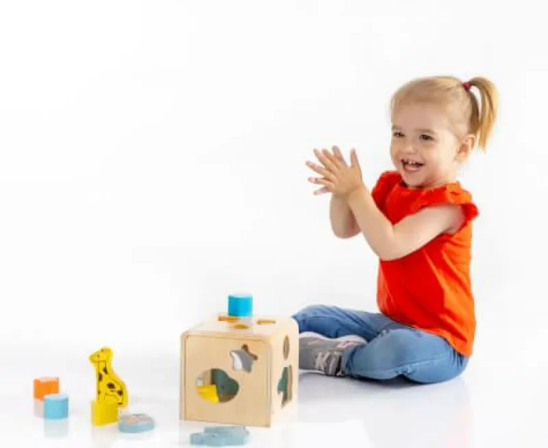 SpielMaus Spielen>Steckbox Wildtiere 9Teile